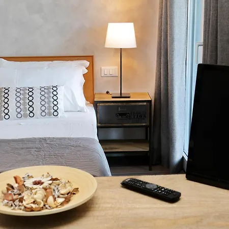 Lägenhet Ych-delizioso Monolocale Con Terrazzo *