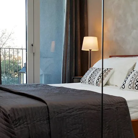 Ych-delizioso Monolocale Con Terrazzo *