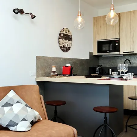 Апартаменты Ych-delizioso Monolocale Con Terrazzo