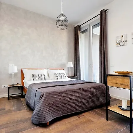 Ych-delizioso Monolocale Con Terrazzo Рим