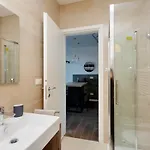 Ych-delizioso Monolocale Con Terrazzo *